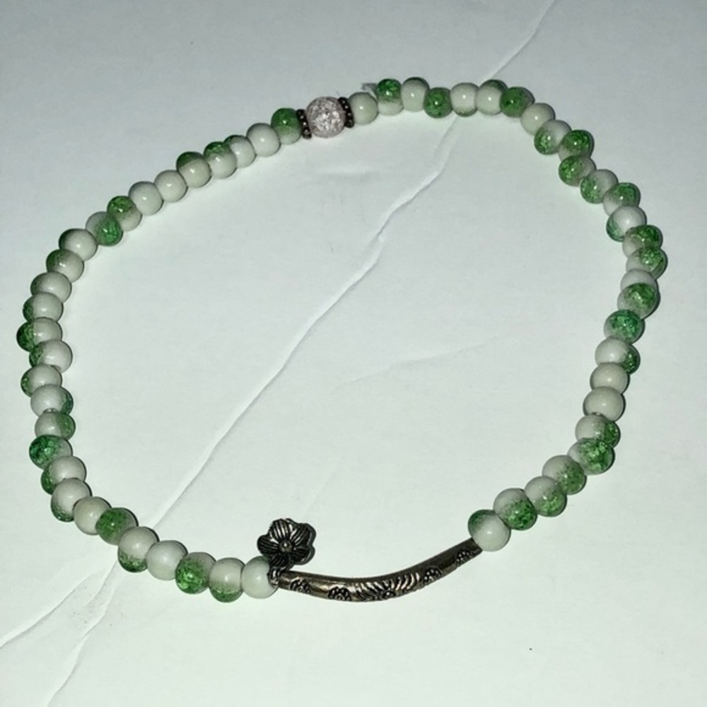 ♨️ beaded bracelet with silver accents